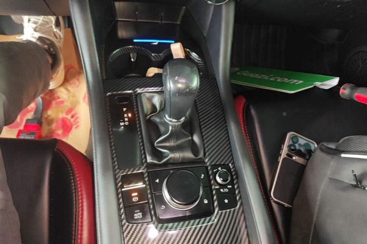 Used Mazda 3 Axela 2020 2.0L Automatic ZhiXuan Edition Gear Lever