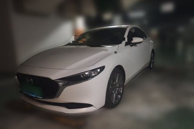 Używany Mazda 3 Axela 2020 2.0L Automatic Zhiya Edition