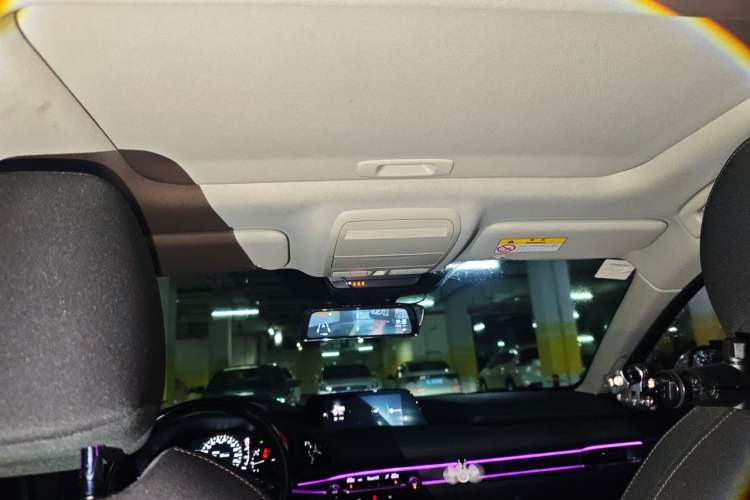 Used Mazda 3 Axela 2020 2.0L Automatic ZhiXuan Edition Headliner