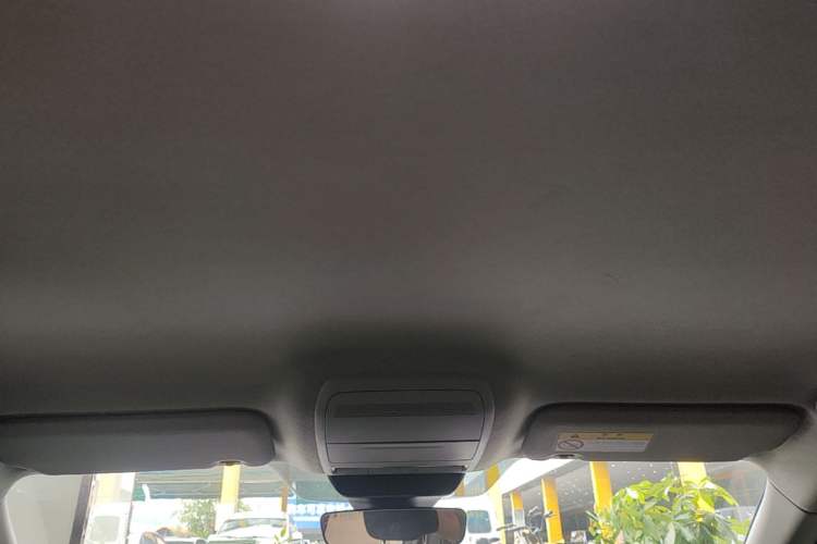 Used Mazda 3 Axela 2020 1.5L Automatic ZhiMei Edition Headliner