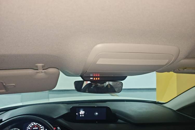 Used Mazda 3 Axela 2020 1.5L Automatic ZhiMei Edition Headliner