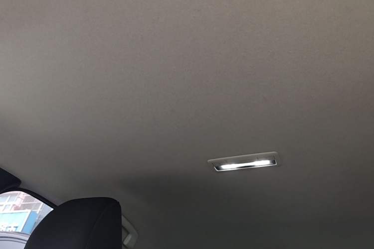 Used Mazda 3 Axela 2020 1.5L Automatic ZhiMei Edition Headliner