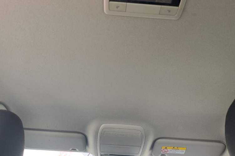 Used Mazda 3 Axela 2020 1.5L Automatic ZhiMei Edition Headliner