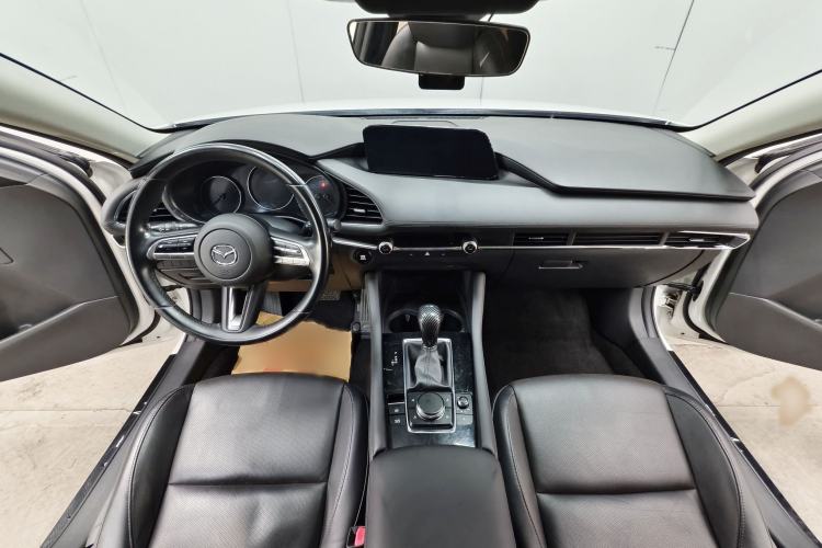 Used Mazda 3 Axela 2020 2.0L Automatic Zhiya Edition Interior 6