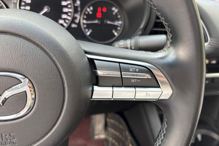 Used Mazda 3 Axela 2020 2.0L Automatic Zhiya Edition Interior 9