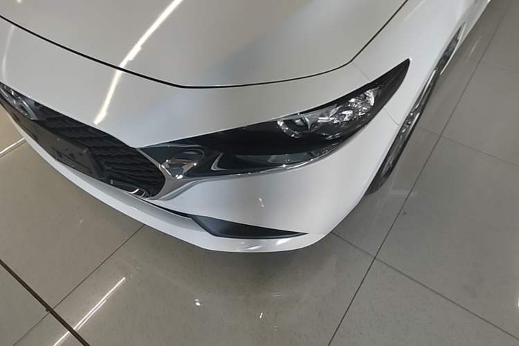 Used Mazda 3 Axela 2020 1.5L Manual ZhiMei Edition Left Front Headlight