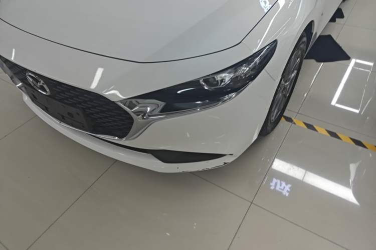 Used Mazda 3 Axela 2020 1.5L Automatic ZhiMei Edition Left Front Headlight