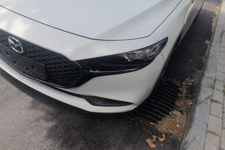 Used Mazda 3 Axela 2020 1.5L Automatic ZhiMei Edition Left Front Headlight