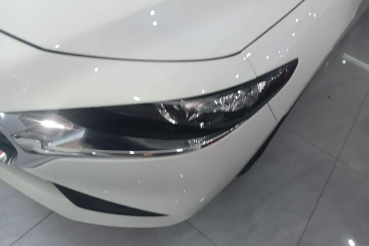 Used Mazda 3 Axela 2020 1.5L Automatic ZhiMei Edition Left Front Headlight