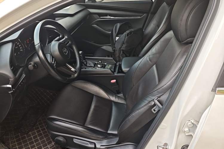 Used Mazda 3 Axela 2020 2.0L Automatic Zhiya Edition Left Front Seat