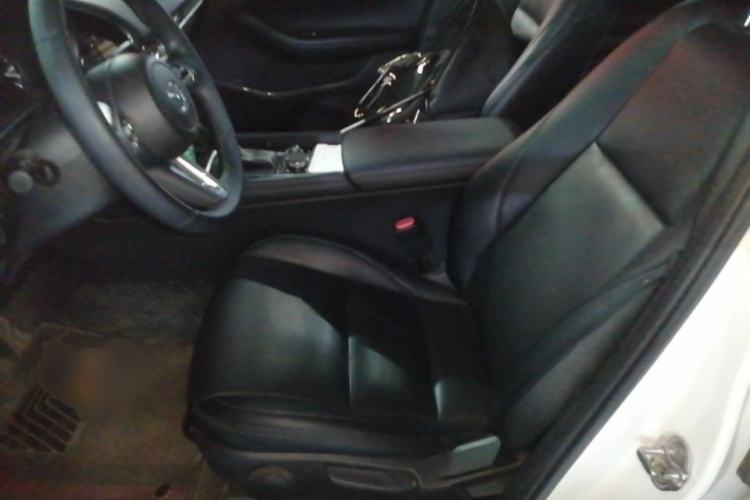 Used Mazda 3 Axela 2020 2.0L Automatic ZhiXuan Edition Left Front Seat