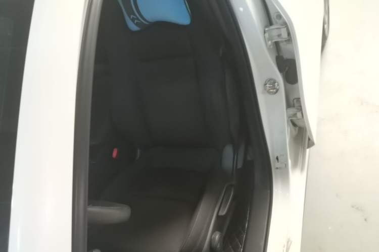 Used Mazda 3 Axela 2020 1.5L Automatic ZhiMei Edition Left Front Seat