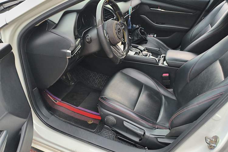 Used Mazda 3 Axela 2020 2.0L Automatic ZhiXuan Edition Left Front Seat