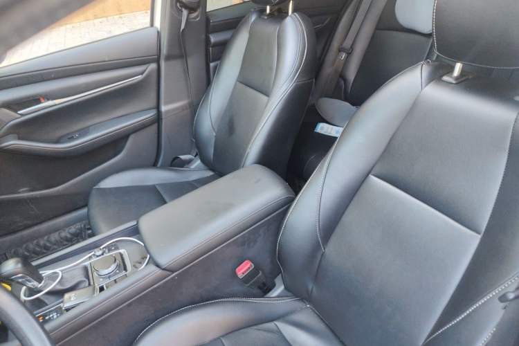 Used Mazda 3 Axela 2020 1.5L Automatic Zhiyue Sunroof Version Left Front Seat