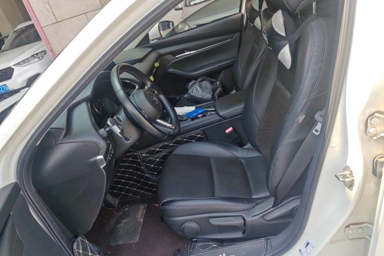 Used Mazda 3 Axela 2020 2.0L Automatic Zhiya Edition Left Front Seat