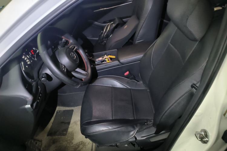 Used Mazda 3 Axela 2020 1.5L Automatic ZhiMei Edition Left Front Seat