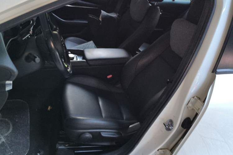 Used Mazda 3 Axela 2020 2.0L Automatic ZhiXuan Edition Left Front Seat