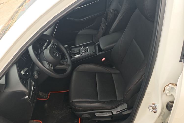 Used Mazda 3 Axela 2020 1.5L Automatic ZhiMei Edition Left Front Seat