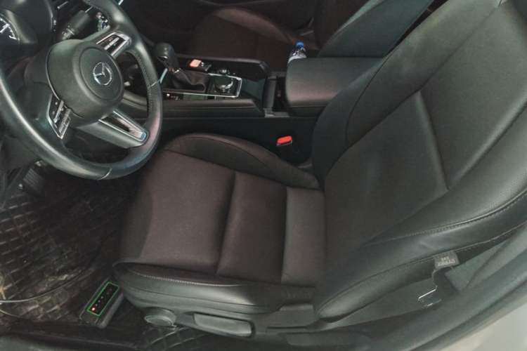 Used Mazda 3 Axela 2020 2.0L Automatic Zhiya Edition Left Front Seat