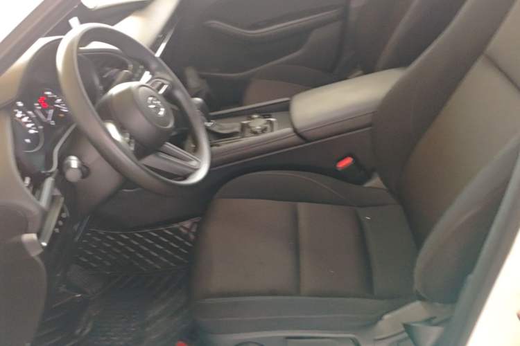 Used Mazda 3 Axela 2020 1.5L Automatic Zhiyue Sunroof Version Left Front Seat