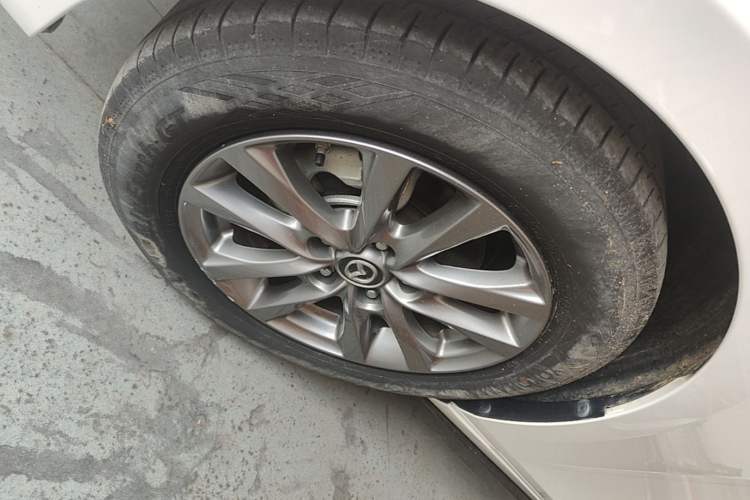 Used Mazda 3 Axela 2020 1.5L Automatic Zhiyue Sunroof Version Left Front Wheel Hub