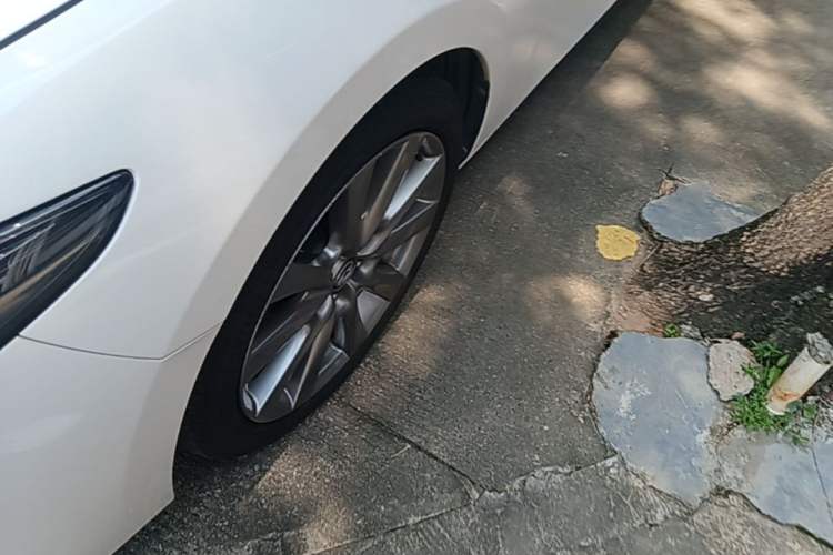 Used Mazda 3 Axela 2020 2.0L Automatic Zhiya Edition Left Front Wheel Hub