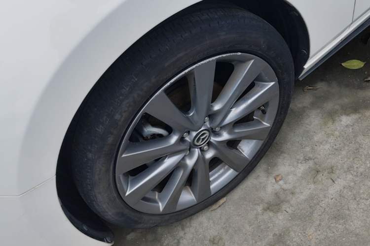Used Mazda 3 Axela 2020 2.0L Automatic Zhiya Edition Left Front Wheel Hub