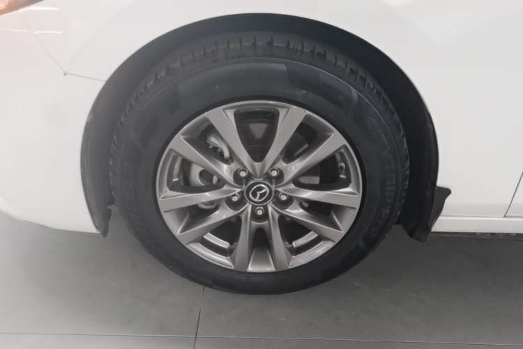 Used Mazda 3 Axela 2020 1.5L Automatic Zhiyue Sunroof Version Left Front Wheel Hub