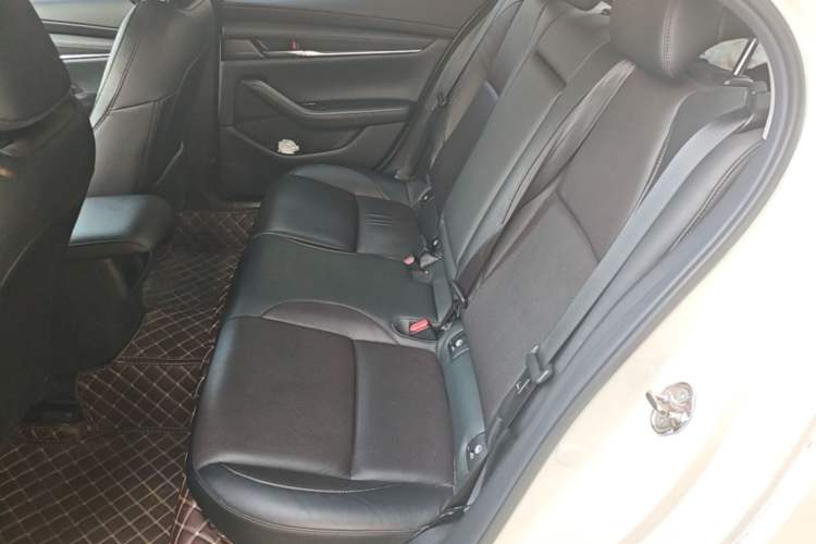 Used Mazda 3 Axela 2020 2.0L Automatic Zhiya Edition Left Rear Seat