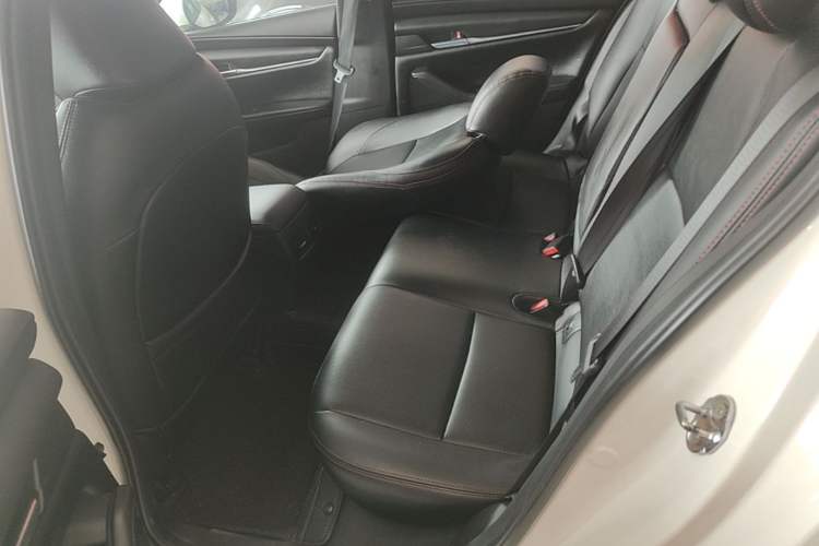 Used Mazda 3 Axela 2020 1.5L Automatic Zhiyue Sunroof Version Left Rear Seat