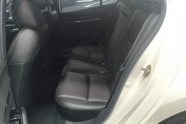 Used Mazda 3 Axela 2020 2.0L Automatic Zhiya Edition Left Rear Seat