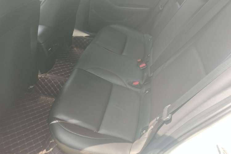 Used Mazda 3 Axela 2020 2.0L Automatic Zhiya Edition Left Rear Seat