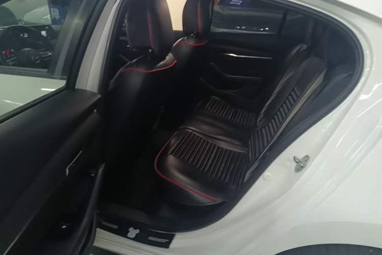 Used Mazda 3 Axela 2020 2.0L Automatic ZhiXuan Edition Left Rear Seat
