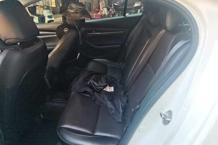 Used Mazda 3 Axela 2020 1.5L Automatic Luxury Version Left Rear Seat