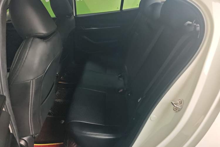 Used Mazda 3 Axela 2020 1.5L Automatic ZhiMei Edition Left Rear Seat