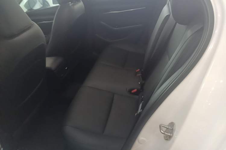Used Mazda 3 Axela 2020 1.5L Automatic ZhiMei Edition Left Rear Seat
