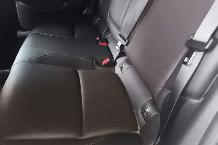 Used Mazda 3 Axela 2020 2.0L Automatic Zhiya Edition Left Rear Seat