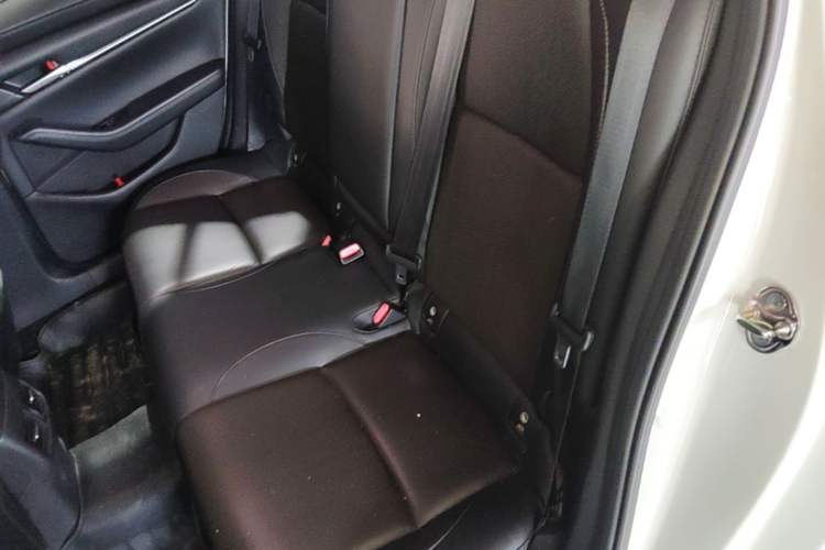 Used Mazda 3 Axela 2020 1.5L Automatic Luxury Version Left Rear Seat
