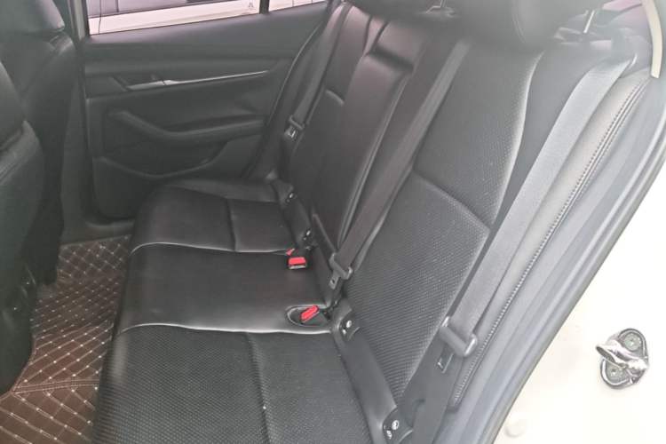 Used Mazda 3 Axela 2020 1.5L Automatic ZhiMei Edition Left Rear Seat