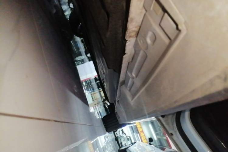 Used Mazda 3 Axela 2020 2.0L Automatic ZhiXuan Edition Left Side Sill