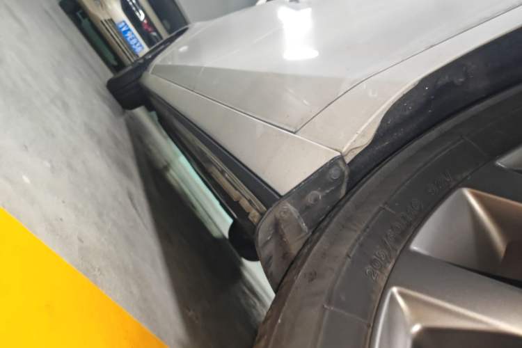 Used Mazda 3 Axela 2020 1.5L Automatic Zhiyue Sunroof Version Left Side Sill