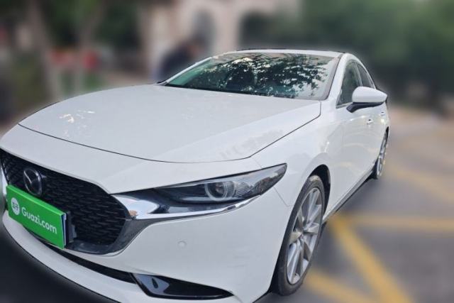 Used Mazda 3 Axela 2020 2.0L Automatic ZhiZun Edition