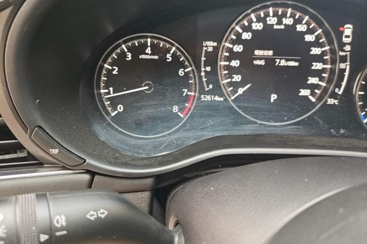 Used Mazda 3 Axela 2020 2.0L Automatic Zhiya Edition Odometer Close Up