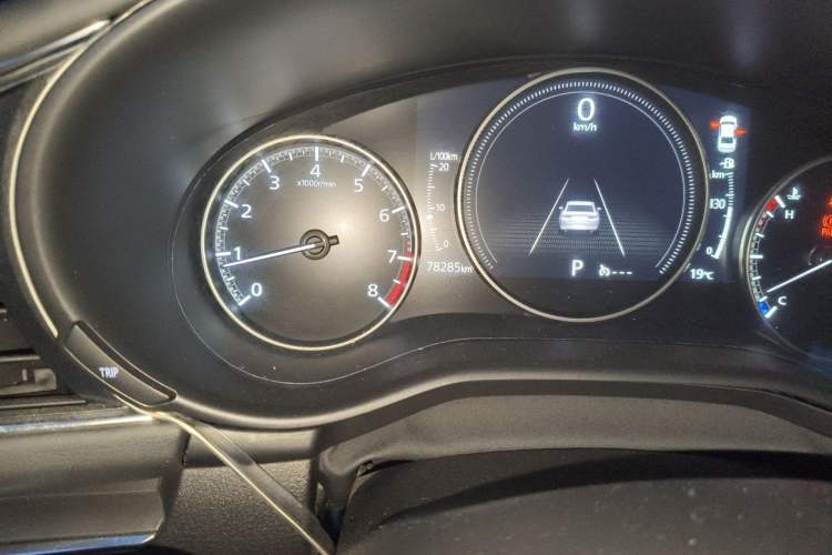 Used Mazda 3 Axela 2020 2.0L Automatic ZhiXuan Edition Odometer Close Up