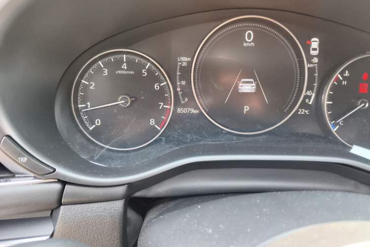 Used Mazda 3 Axela 2020 2.0L Automatic ZhiXuan Edition Odometer Close Up