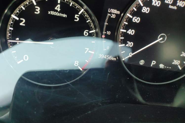 Used Mazda 3 Axela 2020 2.0L 100th Anniversary Special Edition Odometer Close Up