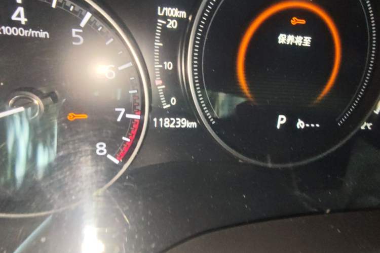 Used Mazda 3 Axela 2020 1.5L Automatic Luxury Version Odometer Close Up