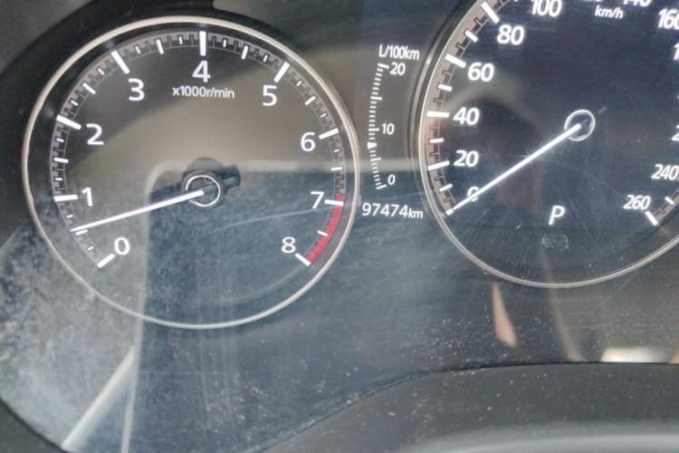 Used Mazda 3 Axela 2020 2.0L Automatic Zhiya Edition Odometer Close Up