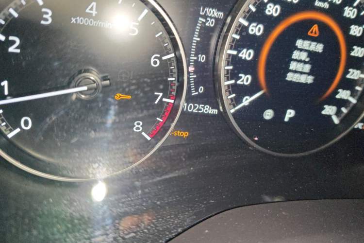 Used Mazda 3 Axela 2020 2.0L Automatic Zhiya Edition Odometer Close Up