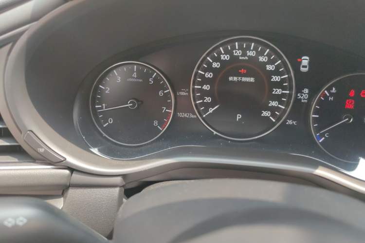 Used Mazda 3 Axela 2020 1.5L Automatic ZhiMei Edition Odometer Close Up